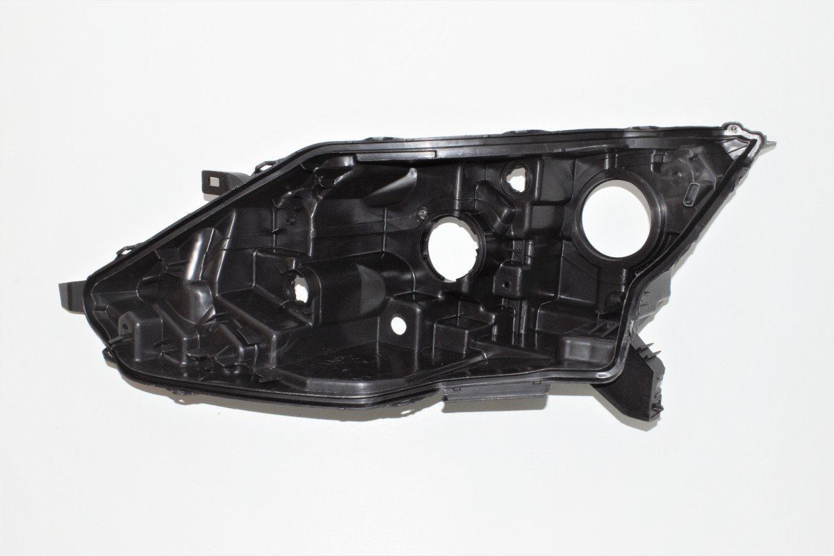 Корпус фари галоген лівий Nissan Qashqai 2014-2016