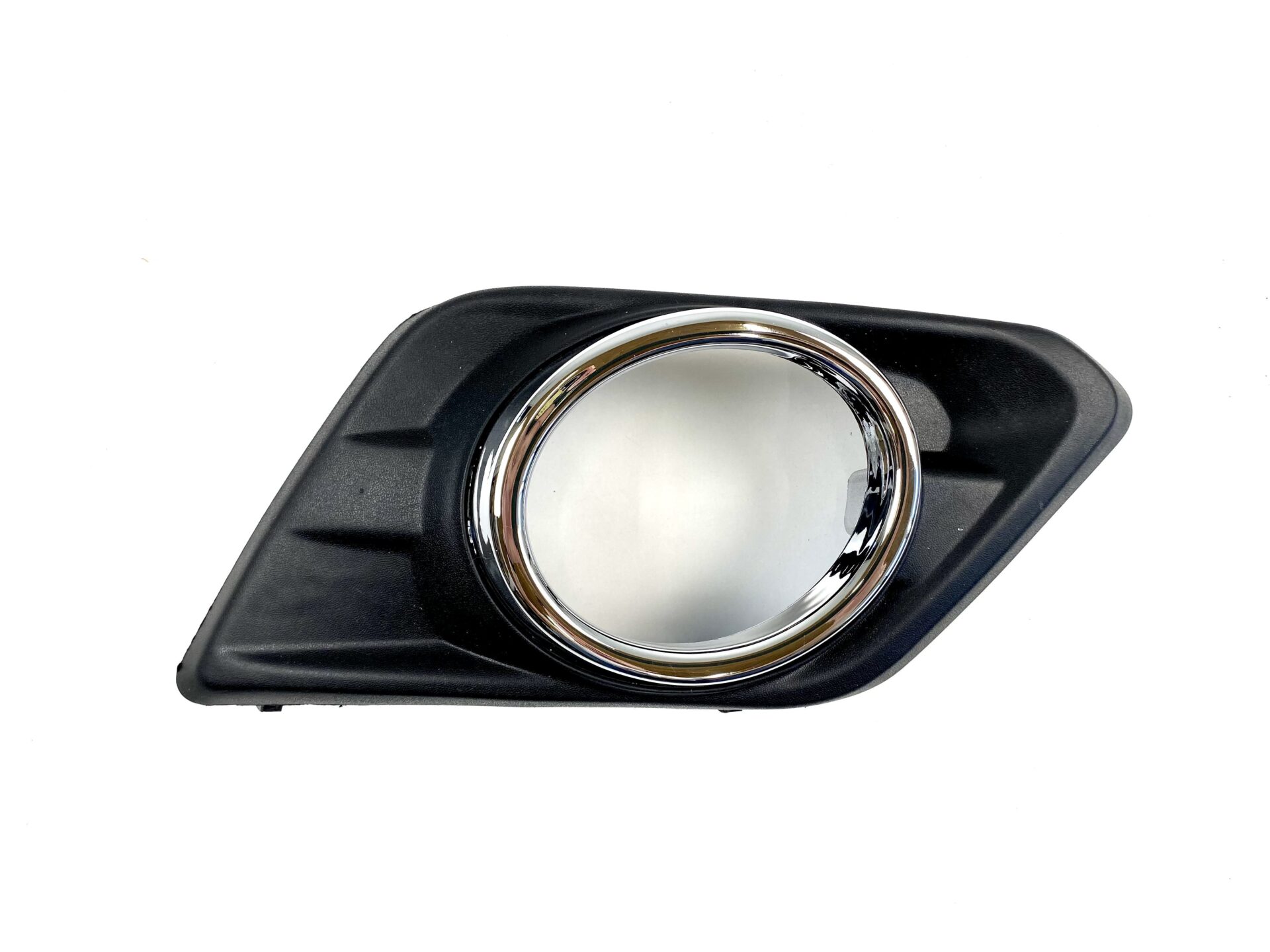 Рамка  Кришка протитуманної фари права Nissan X-Trail/Rogue T32 2014-2016