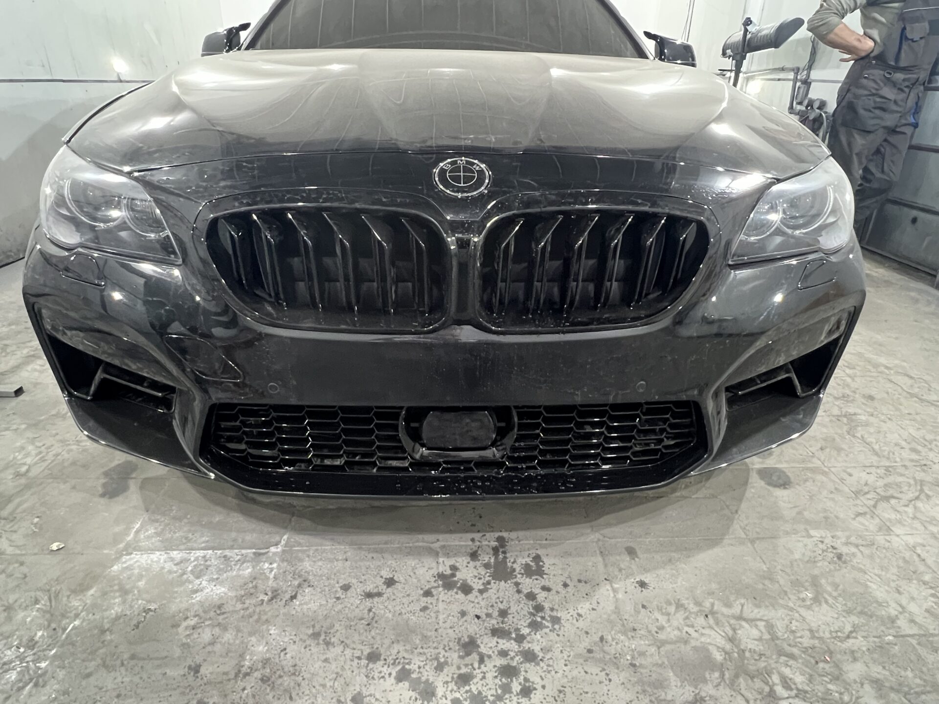 Передній бампер з ніздрями у стилі M5 F90 G30 для BMW 5 Series F10 F11 2010-2016