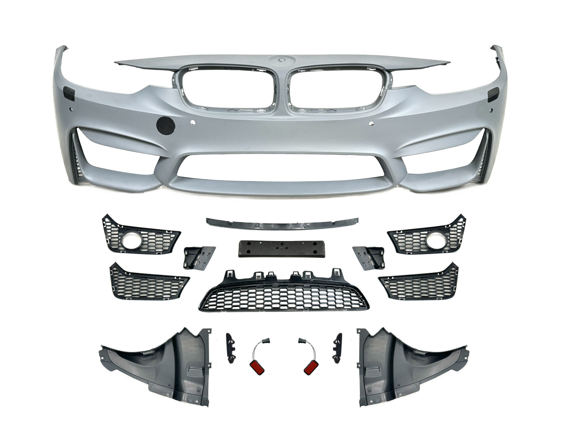 Передній бампер M3 стиль BMW 3 Series F30 F31 2012-2018 (під омивачі / з отворами під парктроніки)