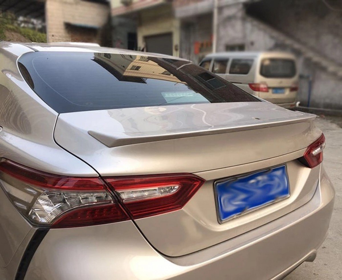 Спойлер ліп багажника Toyota Camry 70 2018 - ABS пластик під фарбування / стиль SE
