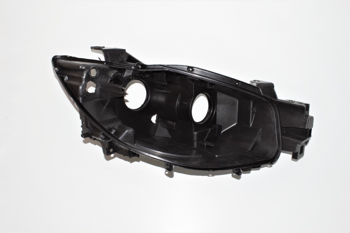 Корпус фари галоген правий Mazda CX-5 2013-2016