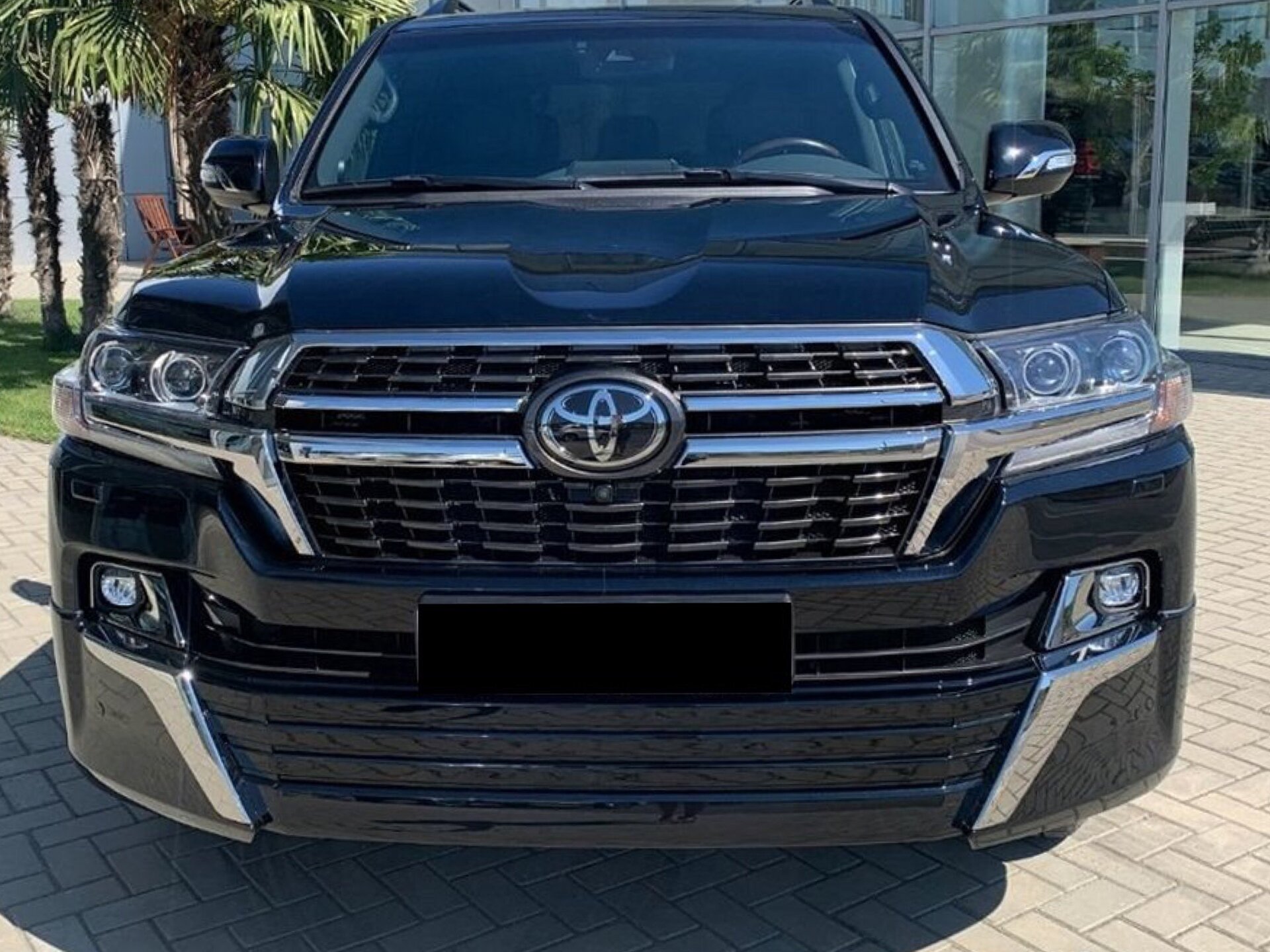 Обвіс спідниця переднього бампера Executive Lounge Toyota Land Cruiser 200 стиль 2021 колір чорний
