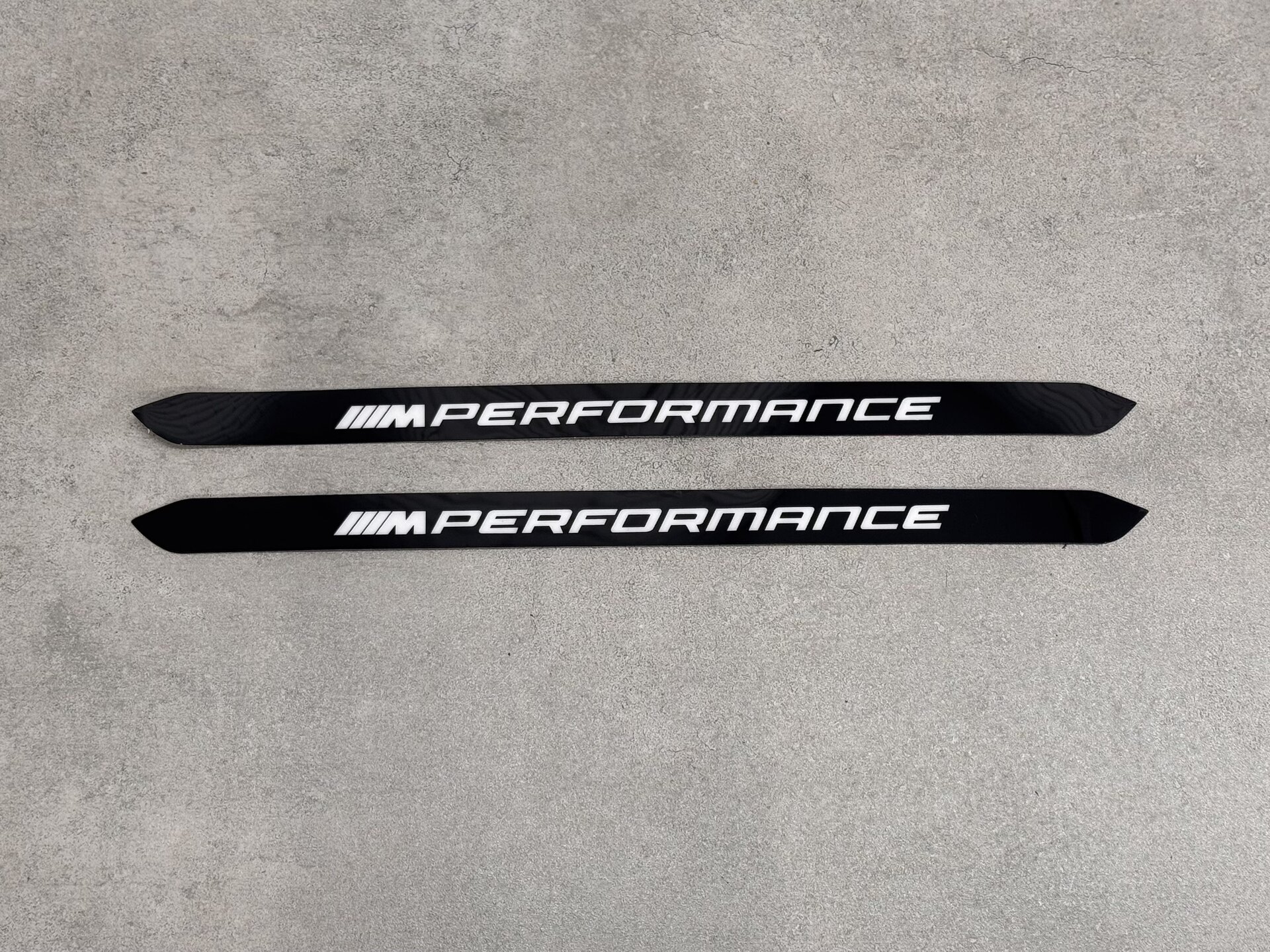Наклейки M-Performance для BMW комплект 2шт.