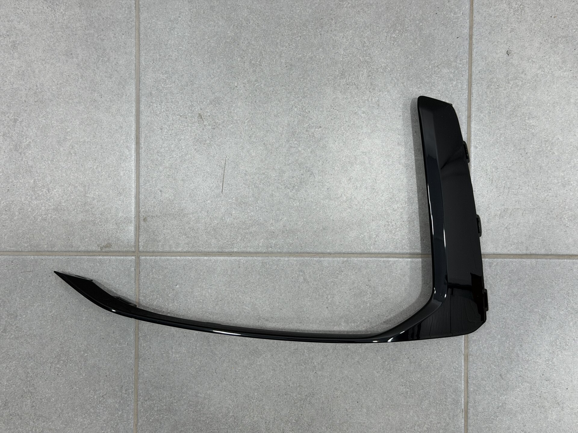 Накладка бампера ліва 4M0807299B S-Line BLACK для Audi Q7 2020-2024