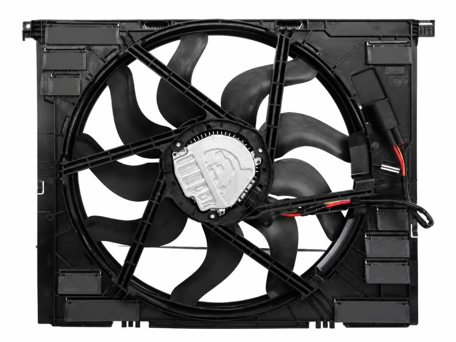 17428666815 BMW дифузор з вентилятором 2.0 400W