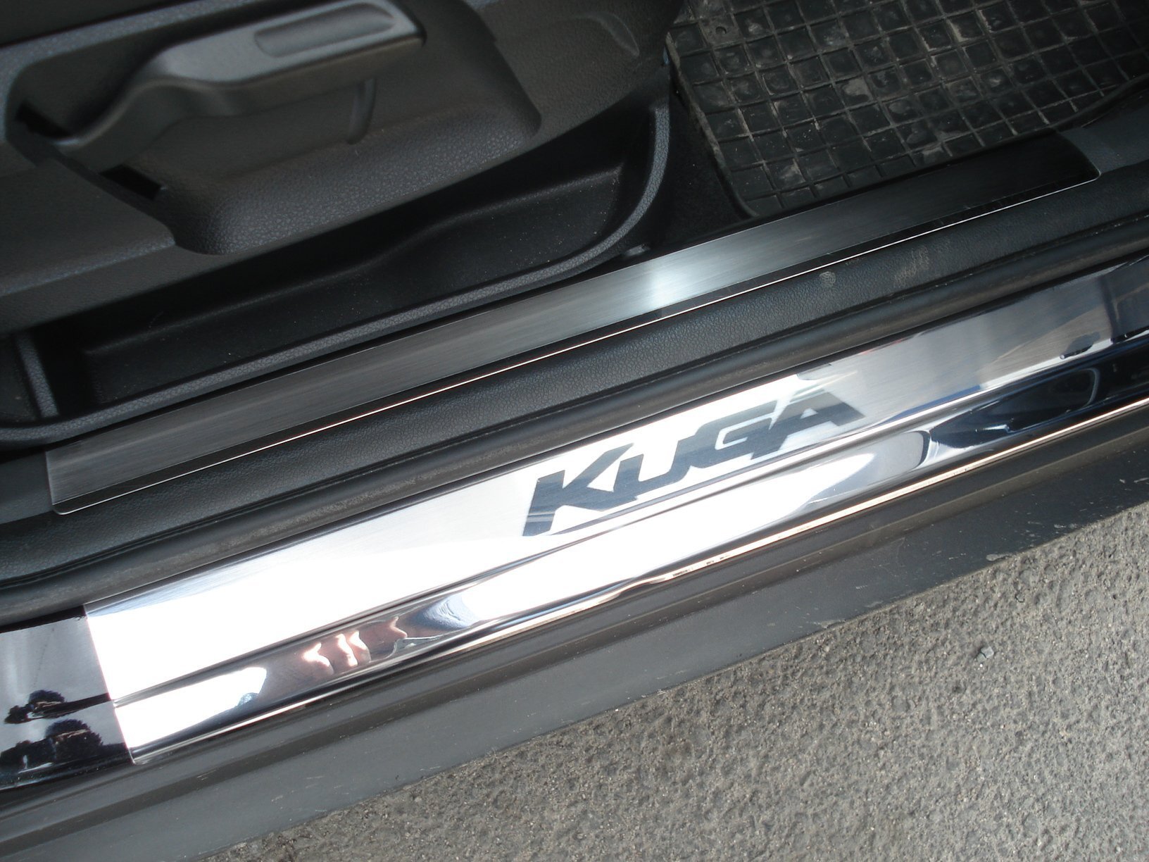 Накладки на пороги Ford Kuga 2008-2013 8 частин (нержавіюча сталь)