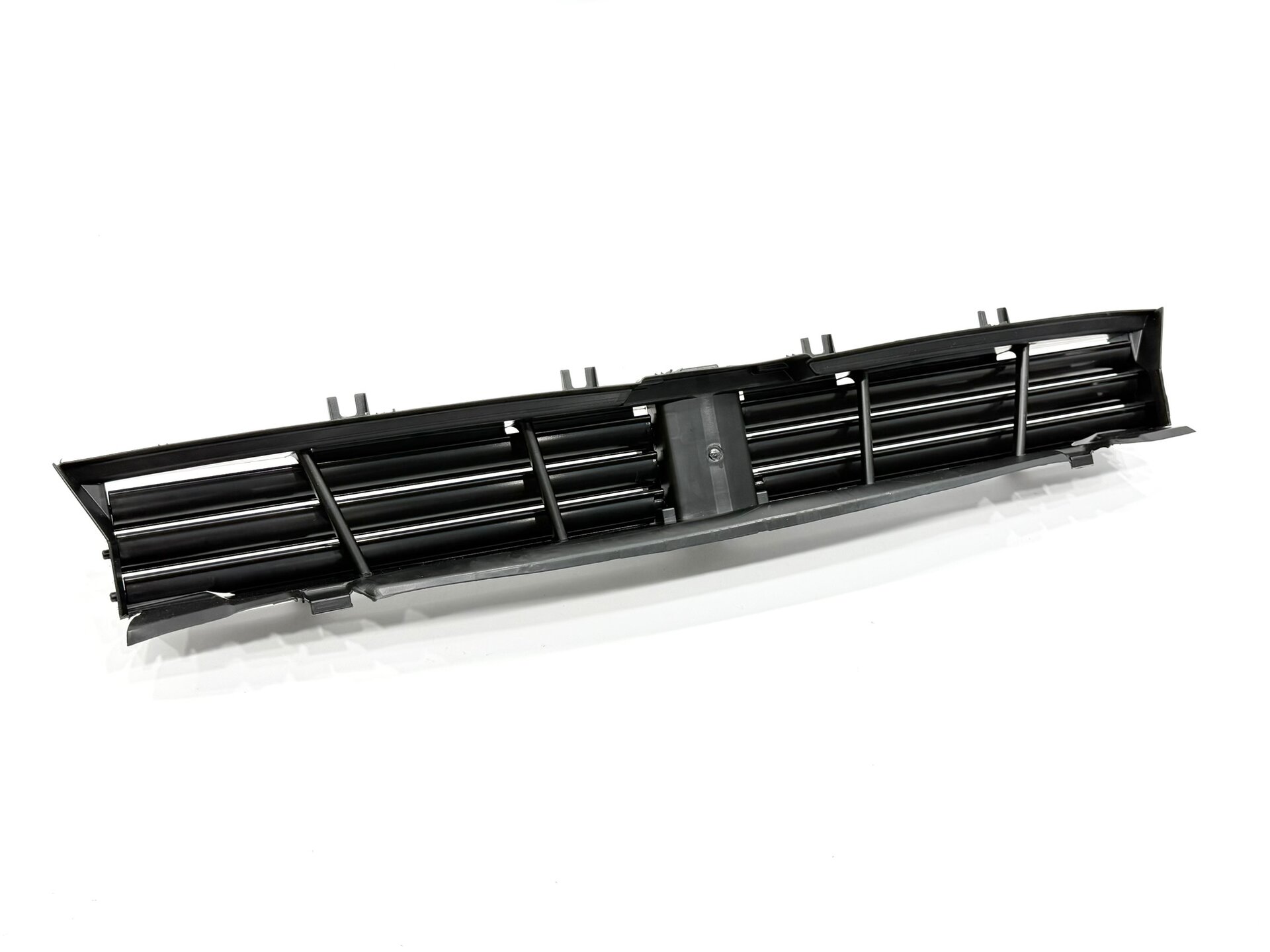 Жалюзы нижние адаптивные с моторчиком BMW 5 G30 G31 2020-2023 51749464208 рест